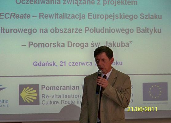 Grafika 6: Konferencja