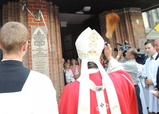 Grafika 3: Muszla jakubowa na szczecińskiej katedrze