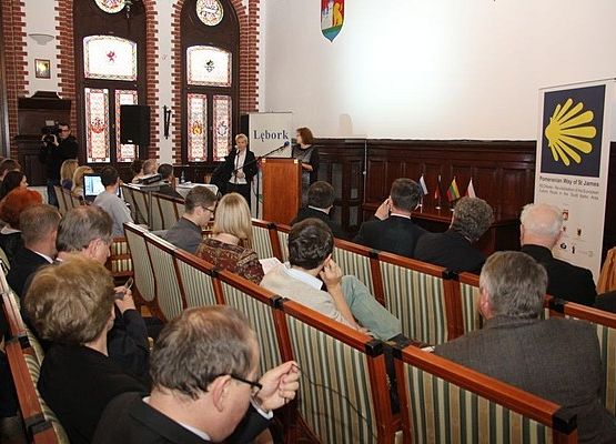 Grafika 1: Konferencja kończąca projekt