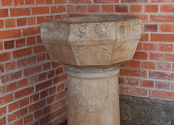 Grafika 16: NIEDŹWIEDZICA